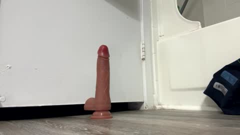 Snapshot of edward2736 chatting on October 14, 2025, 12:28 pm edward2736 online show from October 14, 2025, 12:28 pm