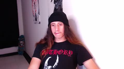 Snapshot of edward_chann chatting on December 4, 2024, 2:20 am edward_chann online show from December 4, 2024, 2:20 am