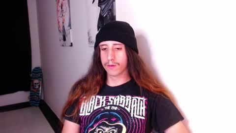 edward_chann online show from December 16, 2024, 4:55 am