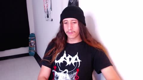 Snapshot of edward_chann chatting on December 16, 2024, 7:21 pm edward_chann online show from December 16, 2024, 7:21 pm