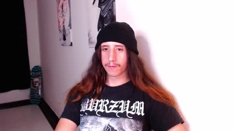 Snapshot of edward_chann chatting on December 19, 2024, 6:23 am edward_chann online show from December 19, 2024, 6:23 am