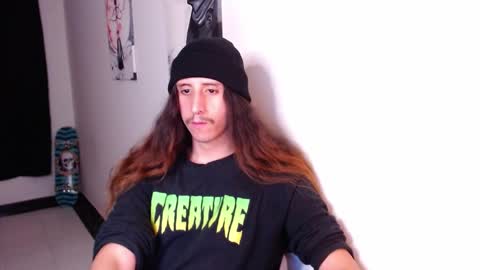 edward_chann online show from December 21, 2024, 4:41 am