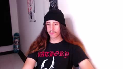 Snapshot of edward_chann chatting on December 21, 2024, 11:56 pm edward_chann online show from December 21, 2024, 11:56 pm