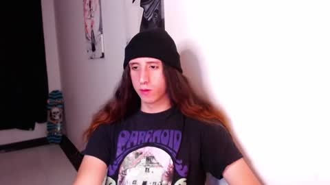 Snapshot of edward_chann chatting on January 21, 2025, 12:15 am edward_chann online show from January 21, 2025, 12:15 am