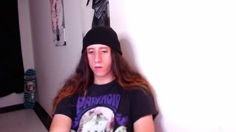 Snapshot of edward_chann chatting on January 21, 2025, 6:33 am edward_chann online show from January 21, 2025, 6:33 am