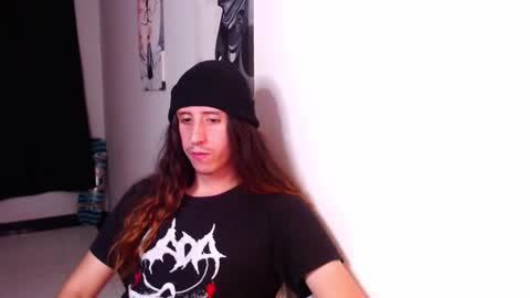 Snapshot of edward_chann chatting on March 6, 2025, 1:58 am edward_chann online show from March 6, 2025, 1:58 am