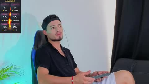 Edward Ross online show from January 8, 2026, 7:27 pm