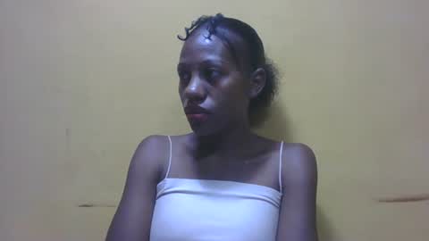edwige770943 online show from April 19, 2026, 8:02 am