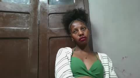 Snapshot of edwige770943 chatting on May 21, 2026, 6:20 am edwige770943 online show from May 21, 2026, 6:20 am
