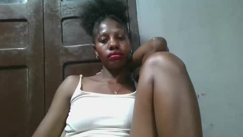 Snapshot of edwige770943 chatting on May 25, 2026, 5:41 pm edwige770943 online show from May 25, 2026, 5:41 pm