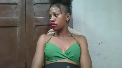 Snapshot of edwige770943 chatting on May 30, 2026, 8:11 am edwige770943 online show from May 30, 2026, 8:11 am