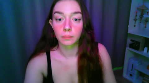 effie_balconii online show from March 7, 2026, 3:42 pm