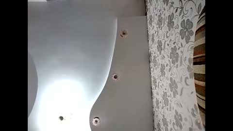 Snapshot of effy007 chatting on January 13, 2025, 5:55 pm Effy online show from January 13, 2025, 5:55 pm