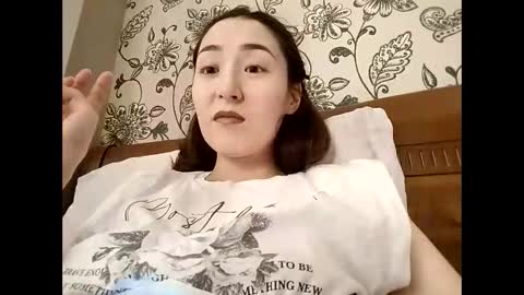 Effy online show from February 26, 2026, 10:25 am