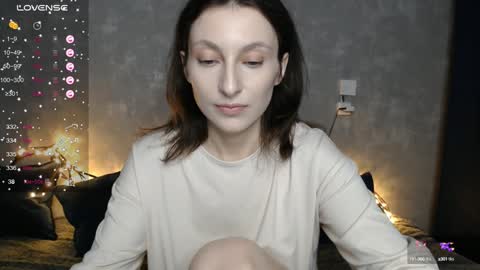 Snapshot of effy_gray chatting on January 28, 2025, 11:07 pm Anna online show from January 28, 2025, 11:07 pm