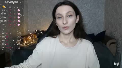 Snapshot of effy_gray chatting on September 12, 2025, 1:28 am Anna online show from September 12, 2025, 1:28 am