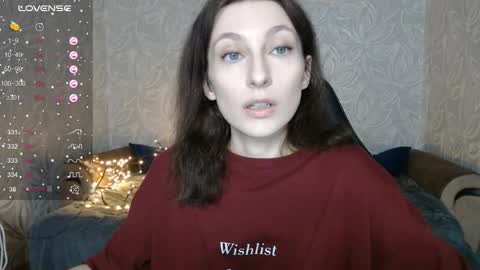 Snapshot of effy_gray chatting on October 12, 2025, 5:17 am Anna online show from October 12, 2025, 5:17 am