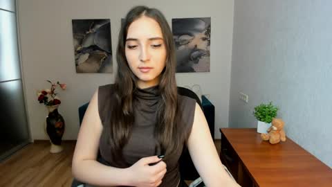 Snapshot of effy_royse chatting on April 5, 2026, 5:48 am Effy Royse online show from April 5, 2026, 5:48 am