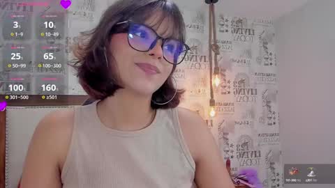 Snapshot of effystonnem chatting on December 27, 2024, 7:14 pm  E F F Y  online show from December 27, 2024, 7:14 pm