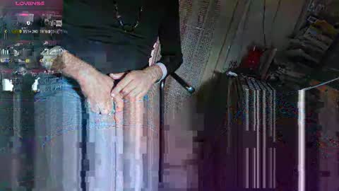 efi_crossou online show from November 18, 2025, 1:37 pm