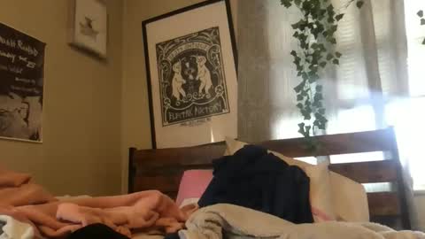 eggnog_and_booty online show from June 10, 2026, 8:52 pm