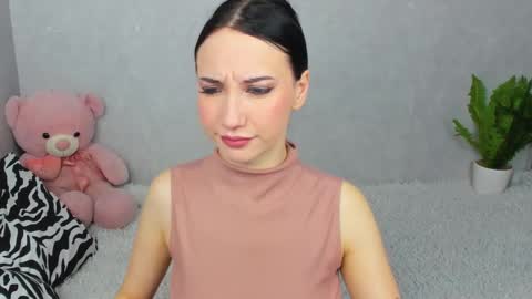 eileenmoores online show from January 5, 2026, 6:22 pm