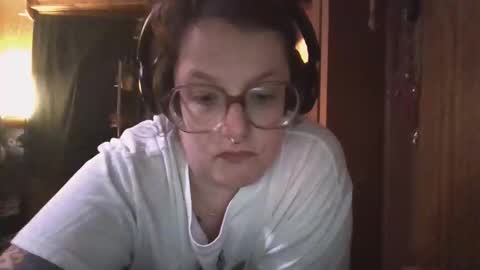 eilidh 3 online show from January 12, 2026, 1:44 am