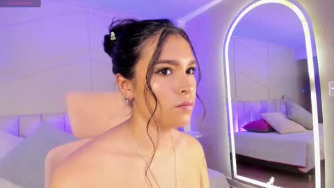 eimmy_bm online show from September 13, 2025, 5:35 pm