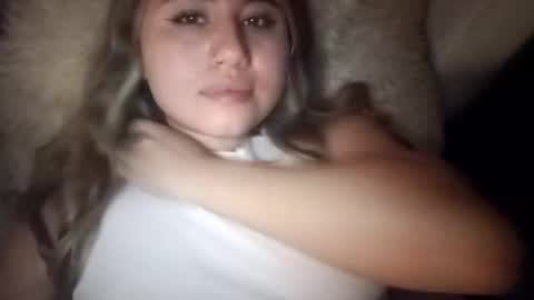 EIMY   MODEL INDEPENDENT online show from February 20, 2026, 6:19 am