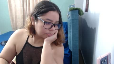 eimy_saenzz online show from May 31, 2026, 6:09 pm