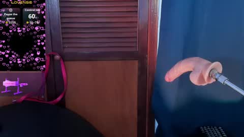 eimy_salome15 online show from May 4, 2026, 6:59 pm
