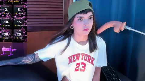 eimy_salome15 online show from May 11, 2026, 5:54 pm
