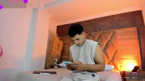 Snapshot of eimyandmaxi chatting on July 11, 2026, 7:38 pm YG COUPLE online show from July 11, 2026, 7:38 pm