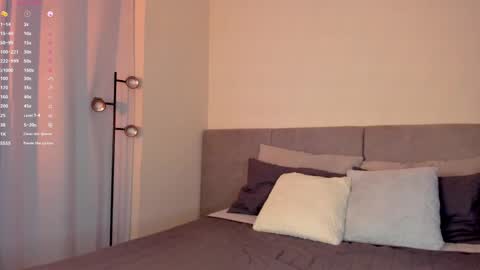 Snapshot of einyel_ chatting on December 4, 2024, 11:02 pm Einyel  online show from December 4, 2024, 11:02 pm