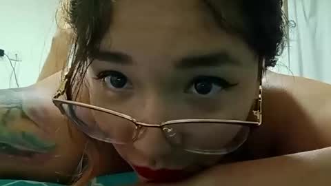 Eirene online show from December 15, 2024, 2:19 am