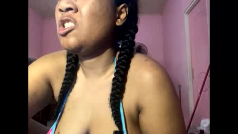 Eirondra Valeen online show from March 27, 2026, 10:26 am