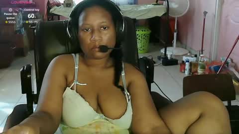 Eirondra Valeen online show from May 26, 2026, 6:15 pm