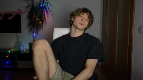 Eitan online show from December 26, 2024, 12:38 pm