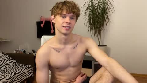 Eitan online show from February 1, 2025, 2:56 pm