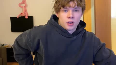 Eitan online show from March 6, 2025, 4:07 pm