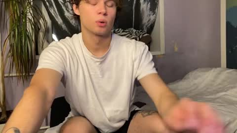 Eitan online show from October 6, 2025, 10:07 pm