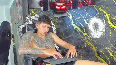 Eithan online show from April 1, 2026, 2:47 pm