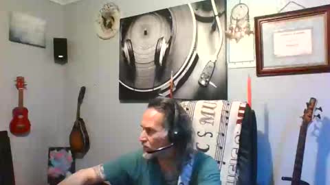 Snapshot of eiwanyorthong chatting on March 14, 2026, 2:50 am ThongLover6869 online show from March 14, 2026, 2:50 am