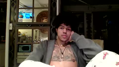 Snapshot of el_baby_suggar chatting on February 9, 2026, 9:41 pm dylan online show from February 9, 2026, 9:41 pm