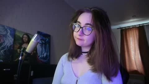 If you like it when I meow give me a thumbs up online show from March 10, 2025, 9:32 am