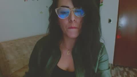 ela_3611 online show from May 15, 2026, 5:47 am