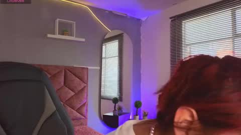 Snapshot of elaia_muller chatting on March 5, 2025, 3:18 pm Elaia online show from March 5, 2025, 3:18 pm