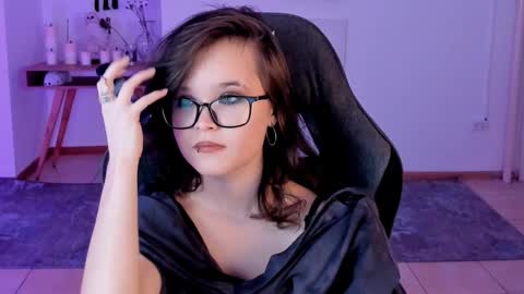 Your sweet girl online show from December 28, 2024, 1:39 am