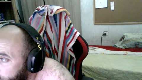 elamordeyuli online show from June 11, 2026, 1:53 pm