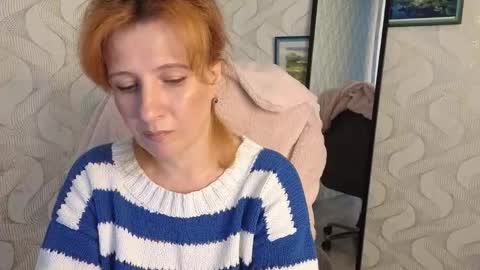 Elanna online show from September 18, 2025, 3:36 pm